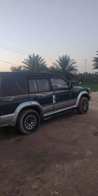 باجيرو للبيع محرك وكير بلادي موديل ٩٩ نظيفه حدادية وكهربائيات رقم أربي...