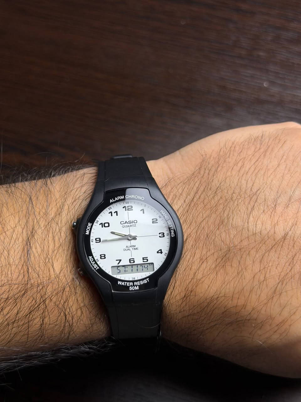 CASIO 
اصلي وكالة كاملة المرفقات 
رقم الموديل AW-90H-7BV
دبل تايم 
اميال لامينوس فسفوري 
سير ربر اصلي 
قفل مختم 
ستانلس ستيل 
مقاومة للماء 5 بار 

35 الف على اول تم

KtyIGWdnNcdESchxGj


**إذا كنت صاحب هذا الإعلان وتريد حذفه لأي سبب، رجاءا أرسل رسالة إلى الدعم الفني**