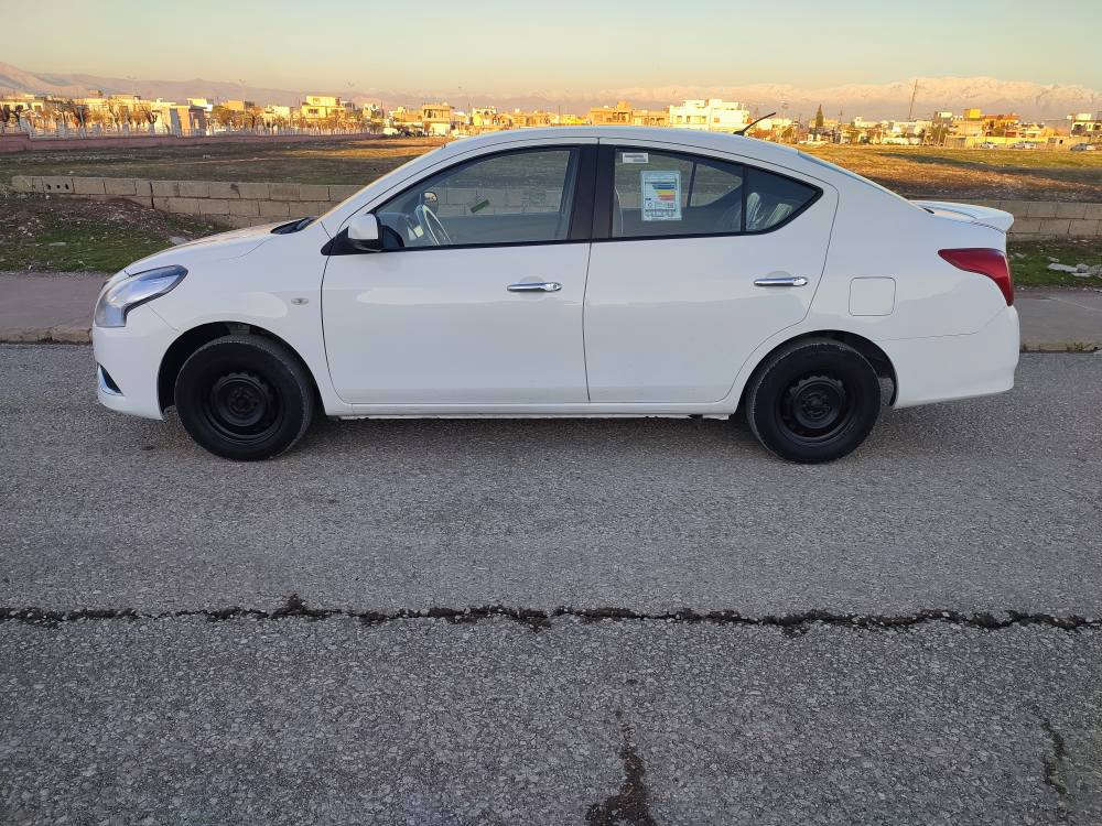 ***********    &&&&    ***********
NISAN SANNY    (2020)
 نیسان لاکشمی بای 2020  تۆماتیک
دەسک ستیل و دەبڵ گێچ و بلاجکتۆرە
هەزەوسەنەوی تازەیە تا 2031 بەناو خۆمانەوەیە
تەنها (90)هەزاری حقیقی ڕۆشتووە
بێ بۆیاخ و بێ چاڵ و بێ شوخته
گێڕو مەکینەی نەکراوەتەوە و بەشەرتی دەفیتەر  
شاشە ئایپادو  کامێرایە
چوارتایە و ویلی لۆک لۆکی لەژێردای 
سەیارەکە نموونەیە و  چرکەی تێدا نی یە
سعر/107$ مجالی تێدایە    شوێن/شارەزوور-زەڕایەن
ژ.م/***********       &&&    *********** السليمانية, العراق
