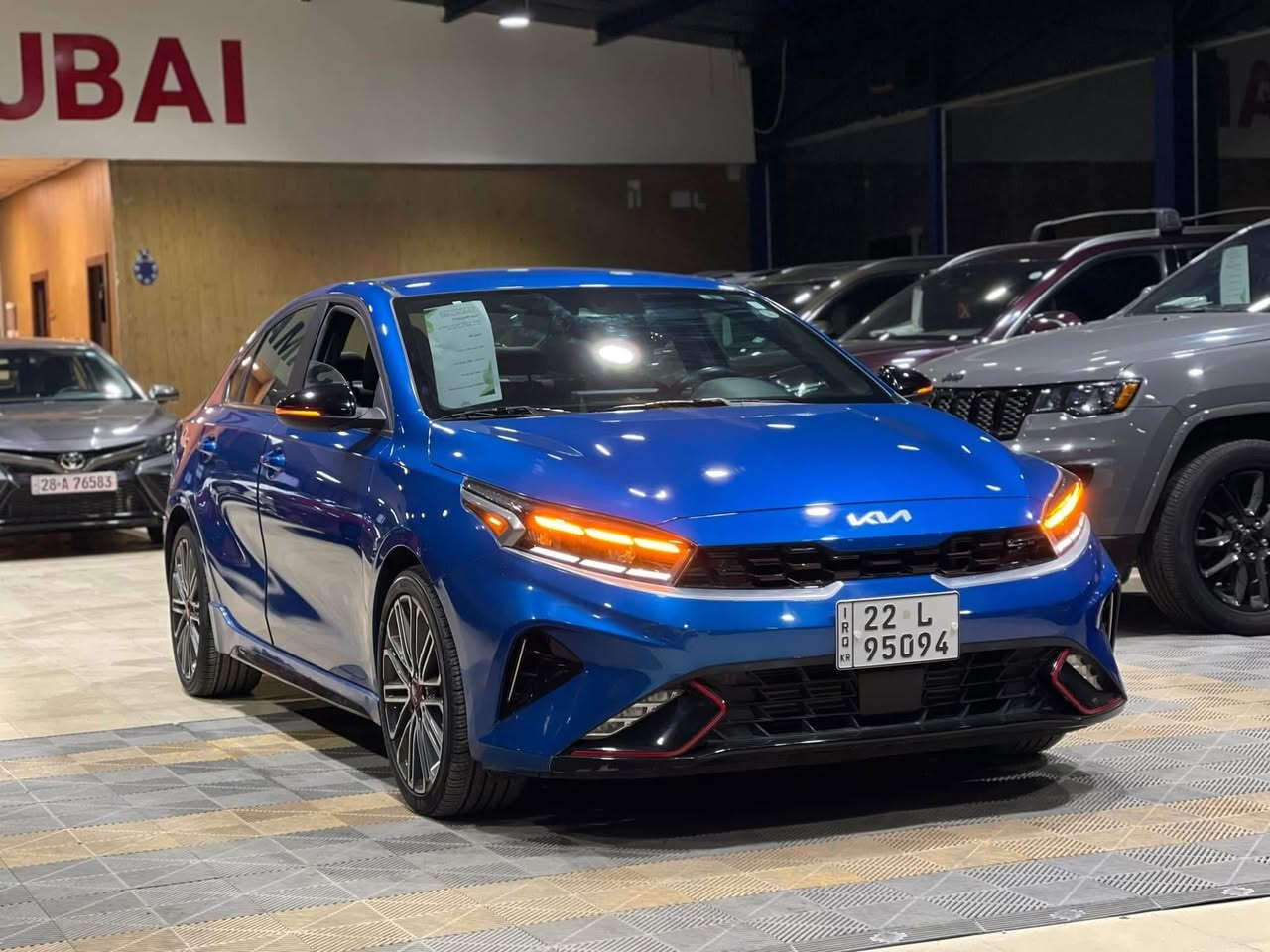 #المركبة : كيا فورتي فئة GT لون فيروزي مميز موديل 2023 فول مواصفات
#الضرر : جاملغ خلفي فقط
#الايرباك : بدون ضرر اي ايرباك
#الرقم : اربيل الرقم الحديث ( تحويل او وكالة حسب الرغبة )
#الكفالة : نكفل السيارة من ( الغرق ، الشاصي و الايرباك )

•المواصفات :

▪️السيارة : كيا فورتي جي تي لون بحري
▪️الموديل : 2023
▪️المحرك :  محرك 1.6L توربو ( اربعة سلندر)
▪️العداد : 14 الف ميل حقيقي
▪️حجم الويل: ويل كب رياضي GT حجم 19 مع طقم تايرات بحالة ممتازة
▪️غرفة السيارة : كشنات السيارة جلد اسود رياضي حظن اصل مع تطريز GT
▪️لايتات زينون عالي وناصي مع حاجب LED كشافات دعامية زينون
▪️بصمة باب وبصمة تشغيل وتشغيل عن بعد
▪️رادار امامي مانع تصادم
▪️رادار جانبي (نقاط عمياء)
▪️كامرة خلفية دوارة اصل
▪️قطعتين تبريد امامي وخلفي
▪️شاشة الدشبول كبيرة للتحكم بايعازات السيارة
▪️تحكم ستيرن جهتين بلوتوث وحاكية وكروس سرعة وتحكم صوت 
▪️نظام ABS مانع انزلاق
▪️السيارة جديدة وبوضع الشركة.

السعر المطلوب : 160ورقة مع المجال
 
الاتصال على : ***********
  0777739507
