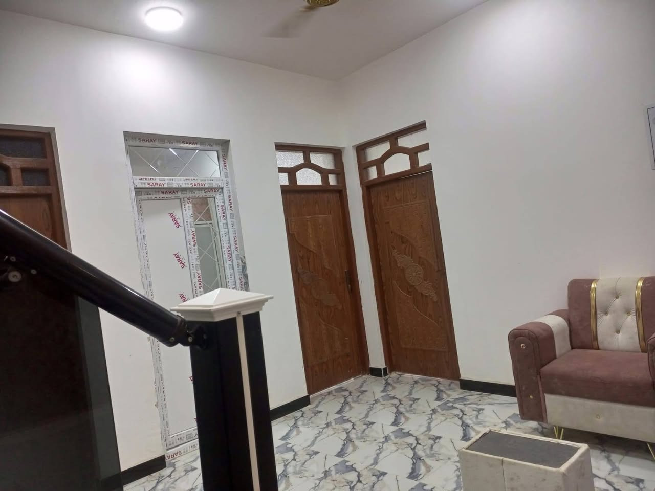 دار للبيع ١٠٠ امامي ١٠×١٠ ركن وجه بناء حديث ٢٠٢٥ طابقين ٤غرف نوم صاله ٢ استقبال مطلخ وصحيات الفداء مقاطعه ٢٢ قرب المدرسه الصينيه الجديده المنطقه خدمات كامله السعر ١٥٧ للاستفستار الاتصال ***********
