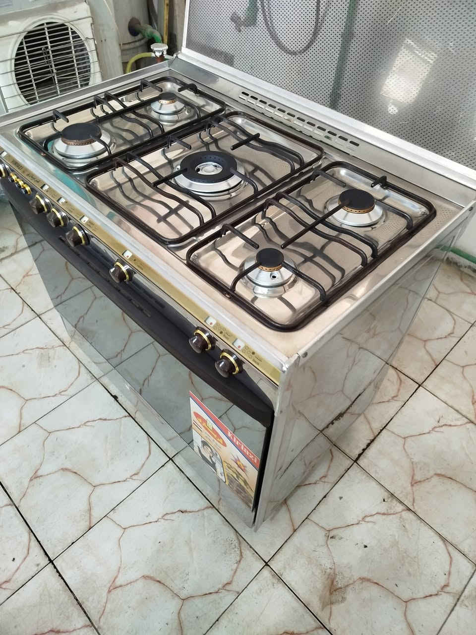 سلام عليكم ورحمه الله وبركاته احبتي الكرام صيانه جميع انواع طباخات ديوانيه للاستفسار  الاتصال على الرقم ***********بي واتساب
