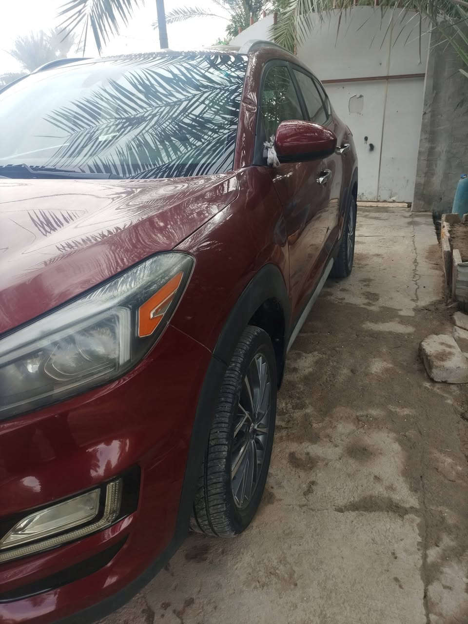 سلام عليكم
توكسان موديل 20وارد امريكي 
حادث جاملغ وباب السائق فقط 
والباقي ليبل واحد
مواصفات بصمه ،بصمة ابواب ،رادار 
داخل لونين كامره 
صور الحادث بل منشور 
السياره باسمي 
المكان حله 
السعر 165
استفسار ***********
