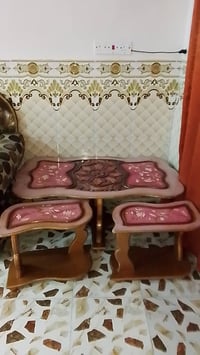 مكنسه غسل بـ 50 وبيهه مجال وعربانه طفل بـ 20 وبيهه مجال و ميز وطلبلات ...
