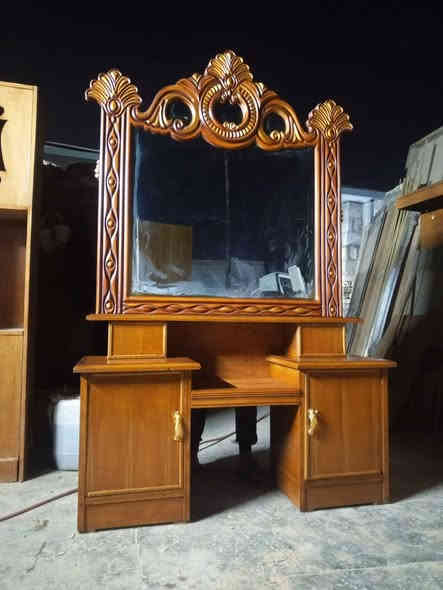 غرفه صاج سوكيه ام ال5 ابواب كلش نضيفه اخت الجديده 
سعر 500 قفل 
الشراي يجي خاص أو يتصل *********** بغداد
