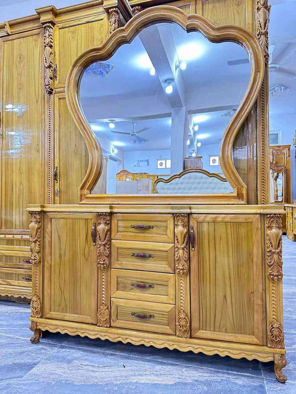 سلام عليكم حبايبي نجارت نور المنتضر لبيع الغرف انوم وبيبان وجراجيب نقد وعدنه اقصاط  بصره ابو الخصيب تصال وتساب او فيس متواجد تصال ***********
