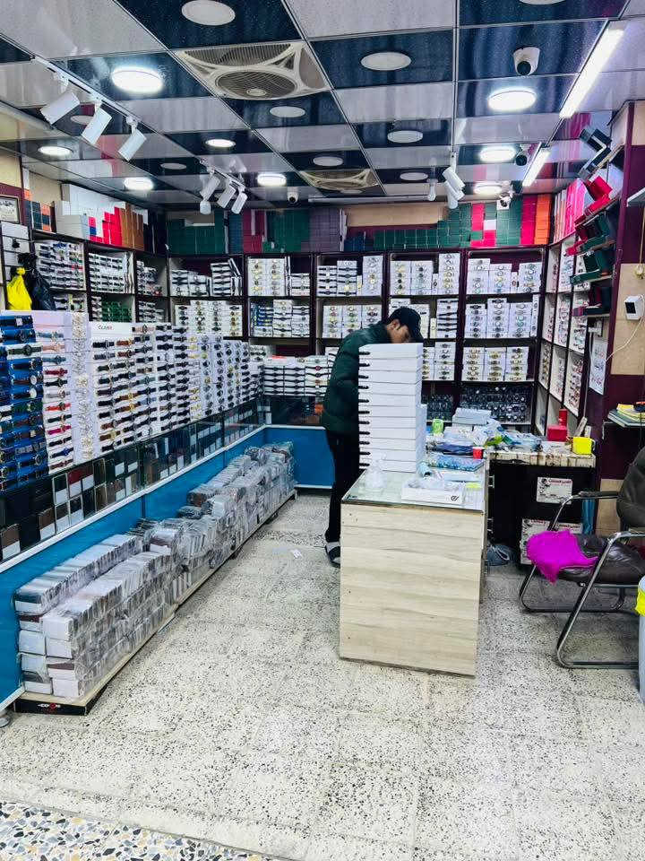 ‏‎♦️تجهيز المحلات التجاريه واصحاب البيجات والبثوث بالجملة وبكميات كبيره ( الغدير للساعات لـلـجـمـلـه )

♦️أنواع الموديلات الجديده للساعات والنظارات وموادها الاحتياطيه والعلب الفارغه والبكجات الرجاليه والنسائيه 

♦️للطلب مراسلة الواتس اب على الرقم:
***********

📍العنوان: بابل_الحله_مقابل برج الاتصالات

🔴 لا يوجد لدينا فرع آخر 🔴

#اكسبلور #فيسبوك #ساعات
