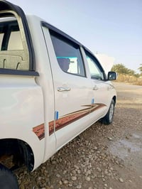 بيك اب • ٢٠٠٩ • مبدل امامي