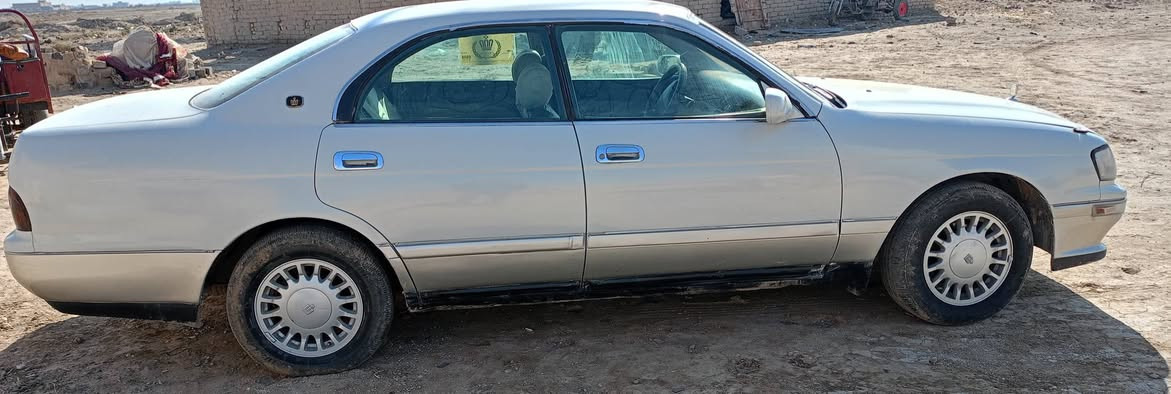 سلام عليكم سياره بطه للبيع مكفوله كفاله عامه من الكص والنقل و الضربه القويه محرك وكير السياره حلوه حداديه نص عمر تبريد ثلج شاشه و بسمي رقم بابل مداور ثاني يوم الشراي يتصل على هاذا الرقم السعر50وبيها مجال الرقم*********** العنوان الديوانية الحمزه الشرقي الطابو
