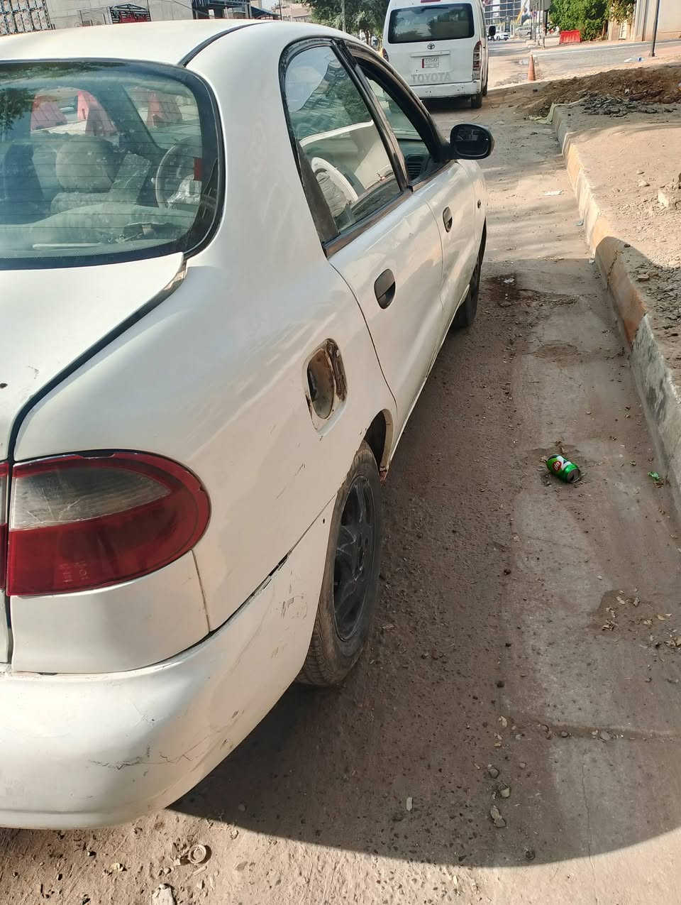 السلام عليكم من رخصه الادمن صاحب الكروب سياره لانوس موديل 97 كير  كير اوتو مكينه حداديه اخو جديد سياره حلوه وناعمه رقم بغداد انجليزي ب 40 ورقه وبيها مجال غير متواجدين على الفيس اللي يريد يتصل على الرقم. 
***********
