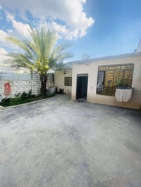 وعليكم السلام بيت للبيع - سند 25    📍 الموقع: جسر ديالى - جامع طه، قرب...
