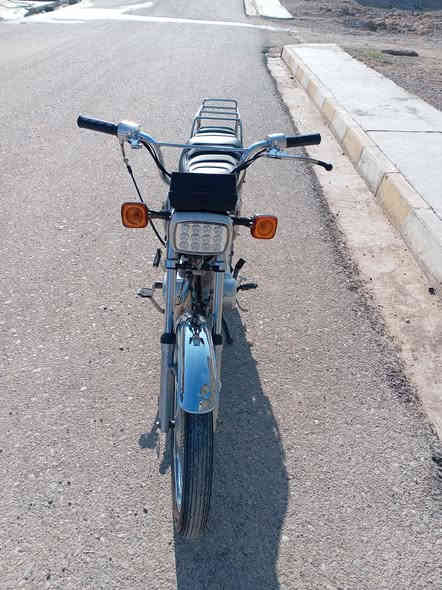 سلام عليكم دراجه للبيع تايكر موديل 23 كهربائيات شغاله محرك مامفتوح ختومات شركه بعدها أوراق بي وحده الاصليه *********** هاذه خابرني عليه *********** هاذه بي واتساب السعر 480وبي مجال لطيبين
