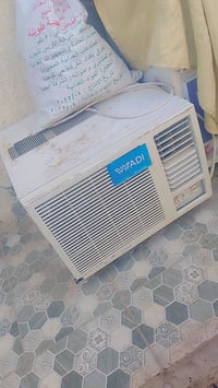 للبيع والله نضيفات بس شلت وما عندي مكان متواجد ع فيس وع رقم 0771193680...