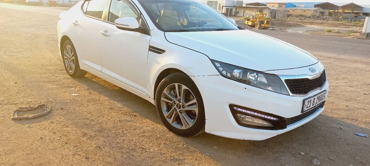 أوبتما خليجي موديل ٢٠١٢ دشبول كادنزا قطعتين تبريد 
محرك ٢٠٠٠ شركة مامفتوح شفتات تحكمات كامرة خلفية حساسات سيارة جاهزة المكان واسط قضاء الزبيدية 
السعر ١١٢ وبي مجال بسيط للشراي  *********** ***********
