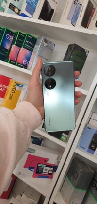 هونر x7b • ٢٥٦ • ٨+٨