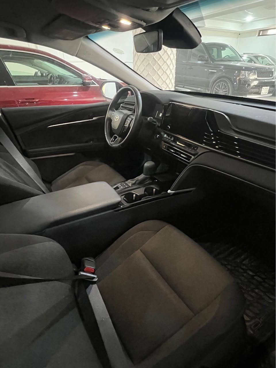 كامري  LE هايبر 
موديل : 2024
السعر : 220 و مجال 
ممشة : 15 الف ميل فقط
صبغ : صبغ دركه و جاماوغ
ايرباكات برده واحد فقط
محرك : 4 سلندر حجم المحرك 2.5
بدون شاصوي و دواخل 
عنوان: دهوك
رقم : *********** دهوك, العراق
