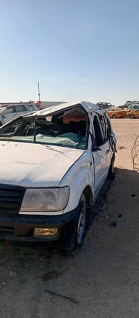 لاندكروز • ٢٠٠٥ • حادث انقلاب