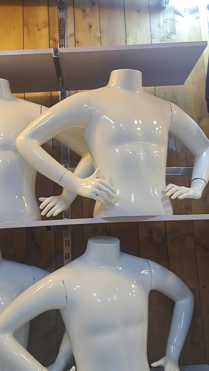 ملكانات للبيع***********
