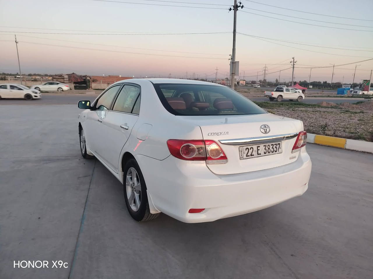 سلام عليكم كورلا 2013خليجي وكاله ساز بسمي صبغ قطعتين جامرلغ الخلفي وقبغ صندوك صبغ محرك 1800 سعر 112 مكاني كلار *********** سنويه ورقم جديد
