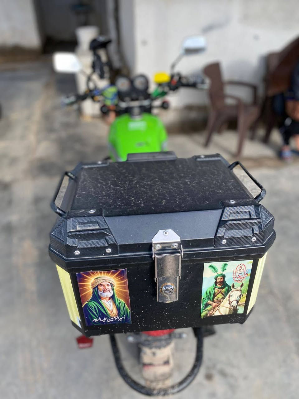 السلام عليكم دايوان للبيع 22 محرك 150 مكينه
*********** سعر 1250
