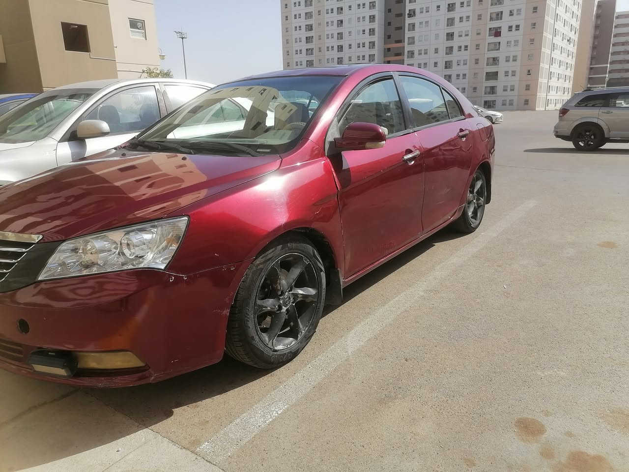 جيلي امكراند 7 محورگير ومحرك كورلا 1800 نحلة   تبريد شغال مصبوغة عام بيها معجون قمارة وتكم وبيبان وجاملغات باسمي مشروع وطني رقم بغداد العنوان مجمع بسمايه السكني رقم الهاتف ***********
