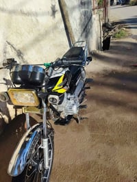 درجة للبيع موديل 24محرك 200 أوراق كامله 5 دشبول طافي السعر 680وبيها مج...