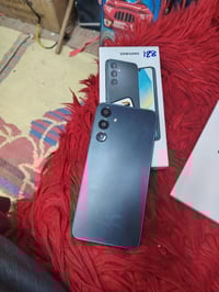 سامسونك A16مستعمل كم يوم السعر 200وبي مجال 07800088400 ذاكره 128