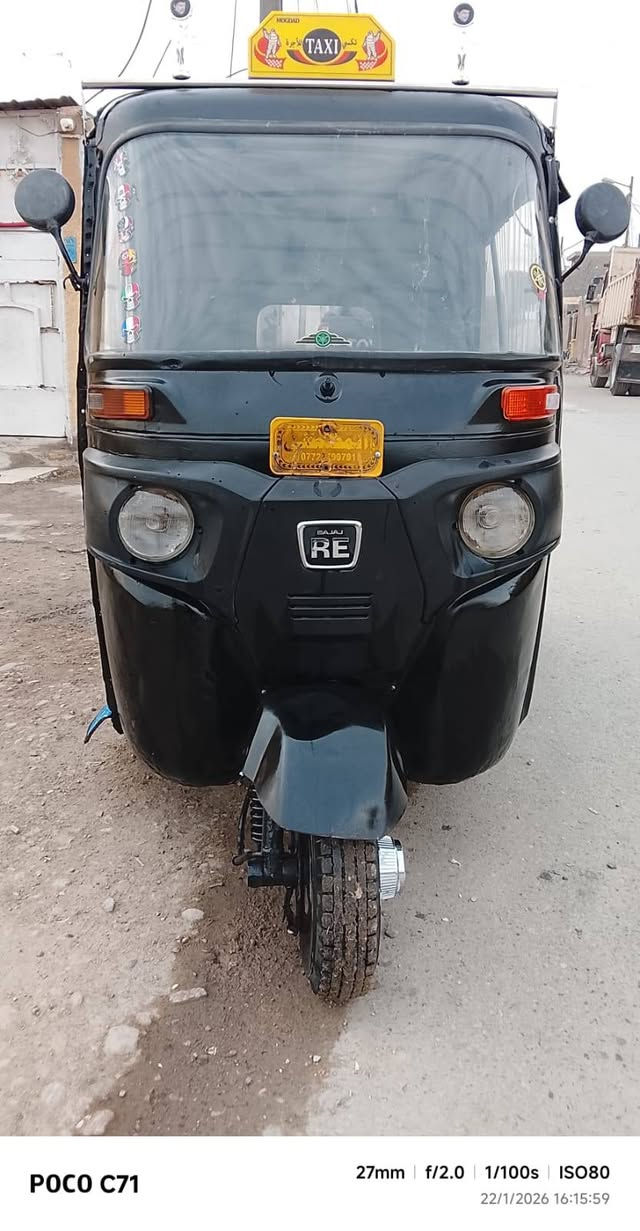 سلام عليكم تكتك موديل ١٧ محرك مال ٢٠ تخم تاير جاهزه من كلشي أوراق اصولي سعر ٣ مليون وبيه مجال حك الجيه *********** بغداد مدينه الصدر
