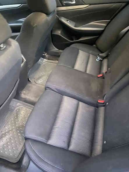 نيسان مكسميا موديل 2017
السياره حادثها امريكا صفحه جهة بصف السايق 
السياره كير ومكينه جديده 
مكينه 3600  6سلندر 
مصبوغه الجهتين 
اللون ماروني 
مكاني الكراده 
***********
السعر 12500$
