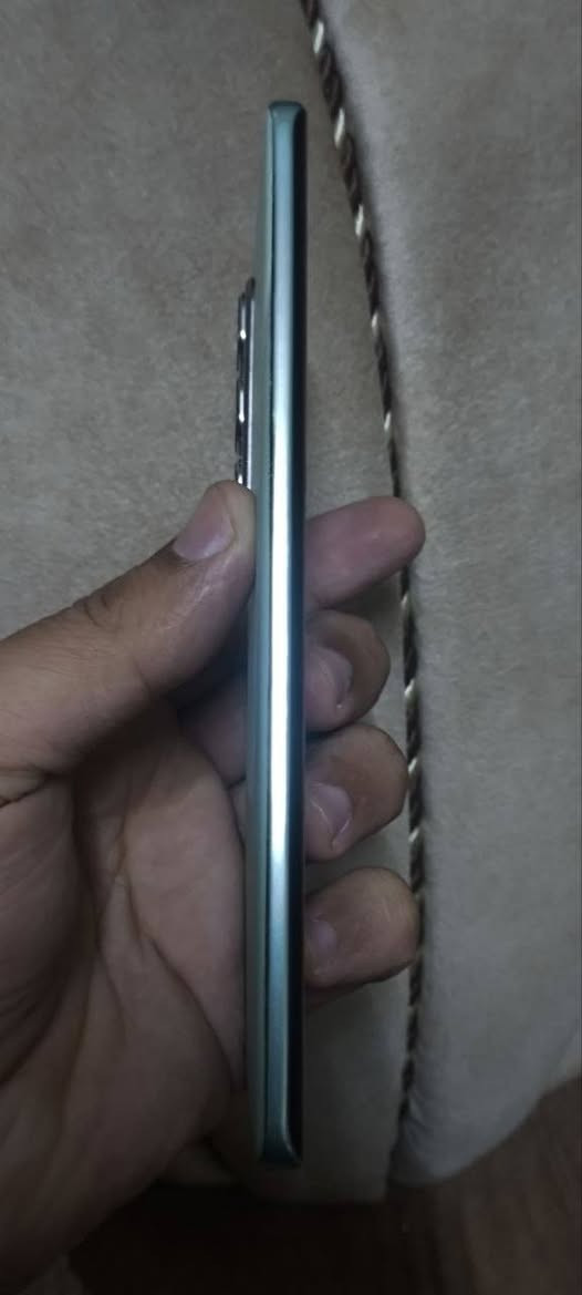 موبايل انفنكس هوت 50برو بلس ذاكرة 256 رام 16 الجهاز نظيف فقط مبدل ظهر أصلي مال تفليش الجهاز فقط مكسورة جامه مال كامرة بدون أغراض السعر 170 قفل الموصل الأيمن


**إذا كنت صاحب هذا الإعلان وتريد حذفه لأي سبب، رجاءا أرسل رسالة إلى الدعم الفني**