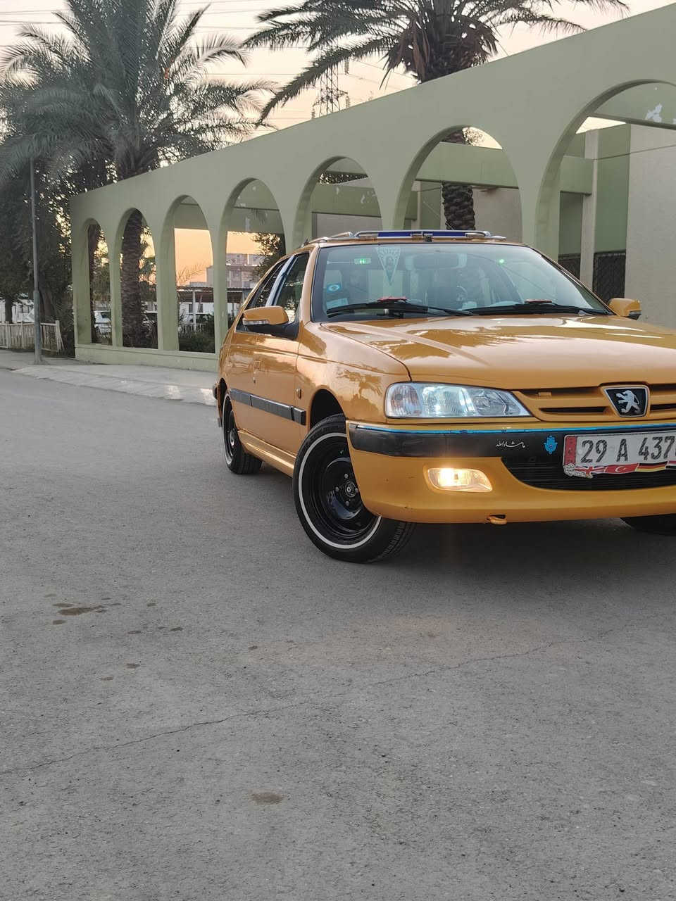 سلام عليكم بيجو باص 2018
كفاله عامه كلشي جديد التبريد عوزهه غاز والباقي كفاله خير من الله السياره كبل للشارع السياره بسمي تحويل مباشر
معروضه 62 بيهه مجال بسيط مكاني الكوت 
***********
