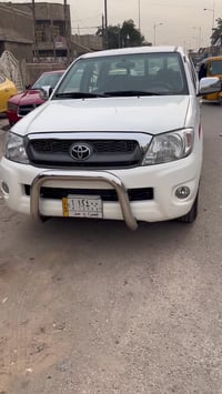 هايلوكس • ٢٠١١ • كير عادي