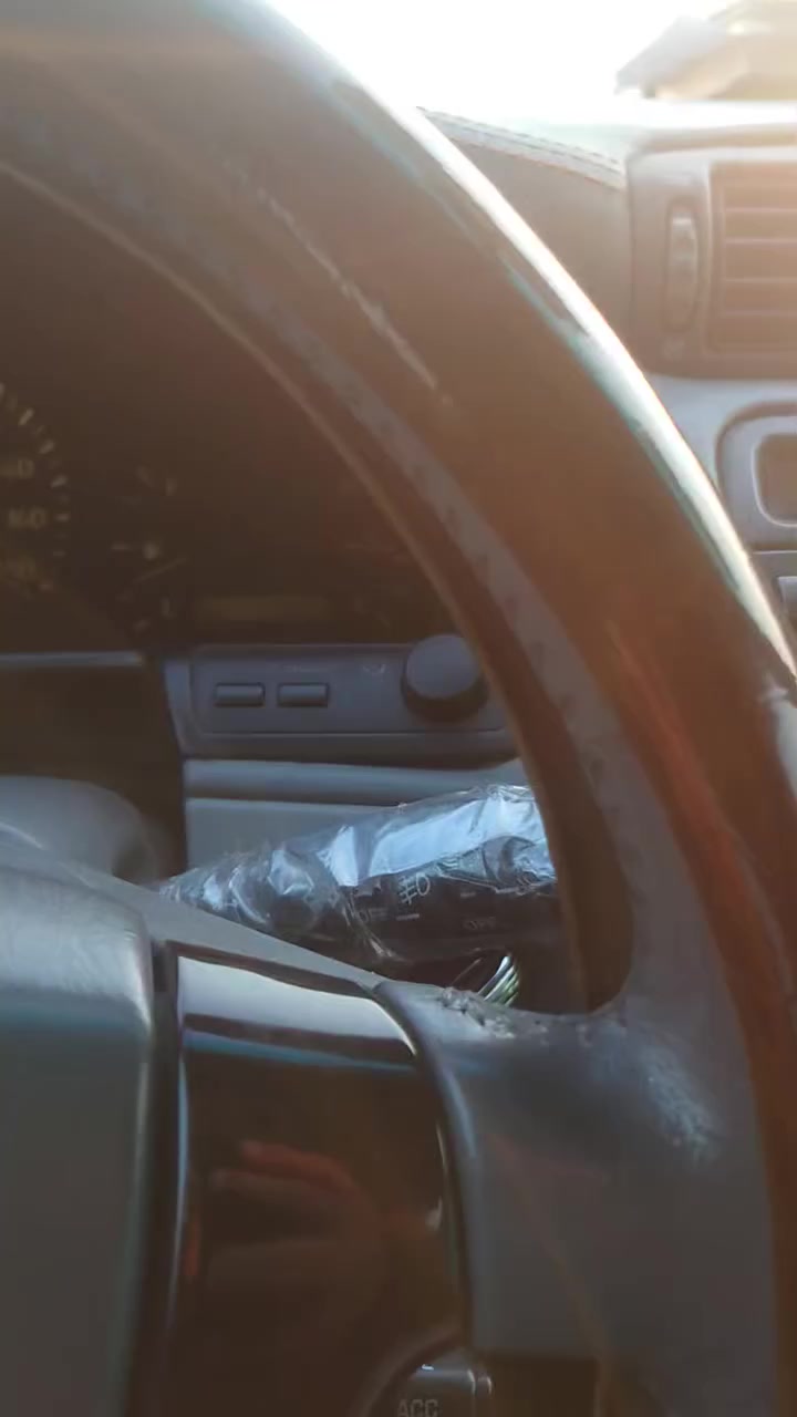 ملكة 2002 نيلي اصل كرستال كفلة عامة بدون صبغ فول بطن قرار 48 تسجيل قبل سنة بغداد انكليزي بأسمي 75 شاصي ماشة 71 حقيقي مكاني بغداد اضابيرها مرور وگمرك استنساخ وياهه كاملة من كل النواحي بفض الله ... السعر 145 والي يشوفها غالية اسأل الله ان يرزقة بأحسن وأرخص منها


**إذا كنت صاحب هذا الإعلان وتريد حذفه لأي سبب، رجاءا أرسل رسالة إلى الدعم الفني**