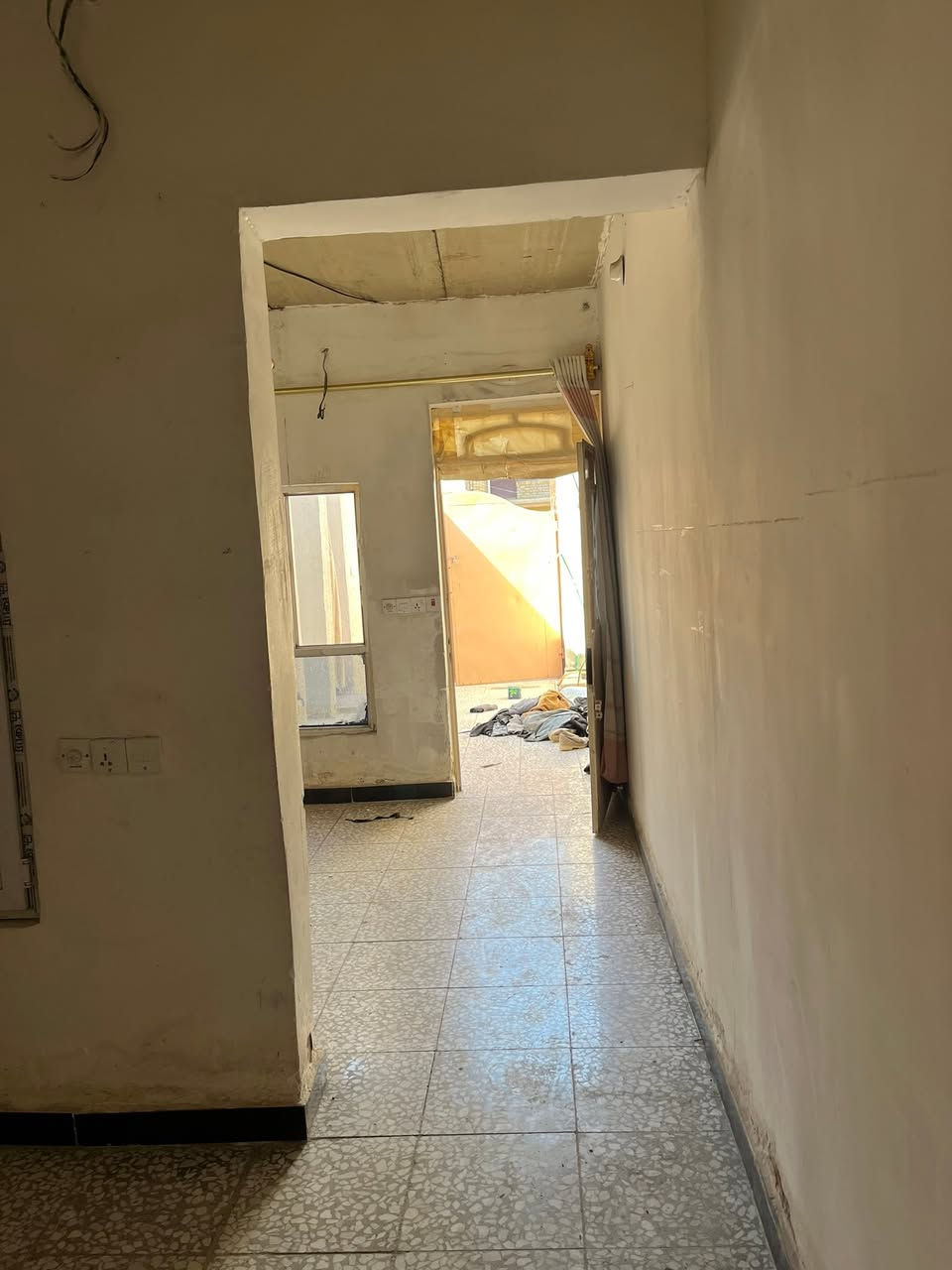 السلام عليكم بيت تجاوز٦٠ مترا كفاىات العبيدي للبيع رقم الهاتف ***********
