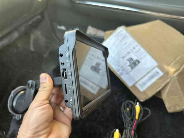 تازه به كار نه خاتو بو هه مو سه ياره يه ك ده بيت له سليمانى ٢٥. ***********
