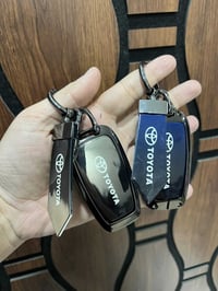 غلاف بصمة تويوتا كورلا  سعر 15.000 واتس اب 07808592266