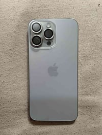 آيفون ١٥ برو ماكس • ٢٥٦ • بطارية ٨٨٪