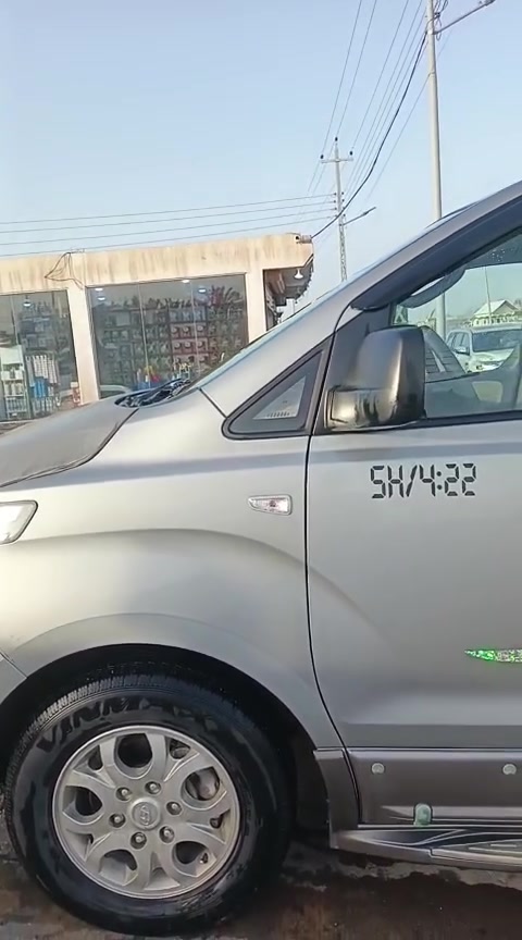 السلام عليكم ستاركس موديل 2012 معلايه ومرمزه 2022 السياره مقفوله كفاله عامه جديده محرك مقفول السياره ما متعوبه تبريد ثلج كامل مواصفات مكان السياره البصره بالخصيب سعر السياره 190 وبيها مجال للعلم السياره باسم ثاني يوم احولها مكلف بالنشر رقم الهاتف***********
