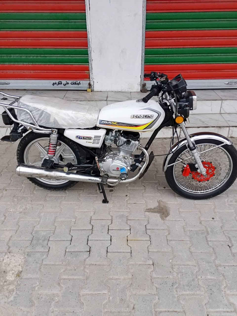 السلام عليكم دراجه للبيع موديل 25 مكاني اللطيفيه الهاتف***********
