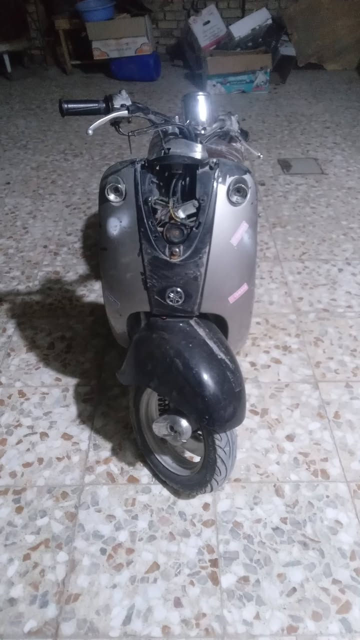 عيني سلام عليكم دراجه نضيفه مفتوح بيه بستم مستعجل عله بيعته مكاني ناصريه مركز ***********
