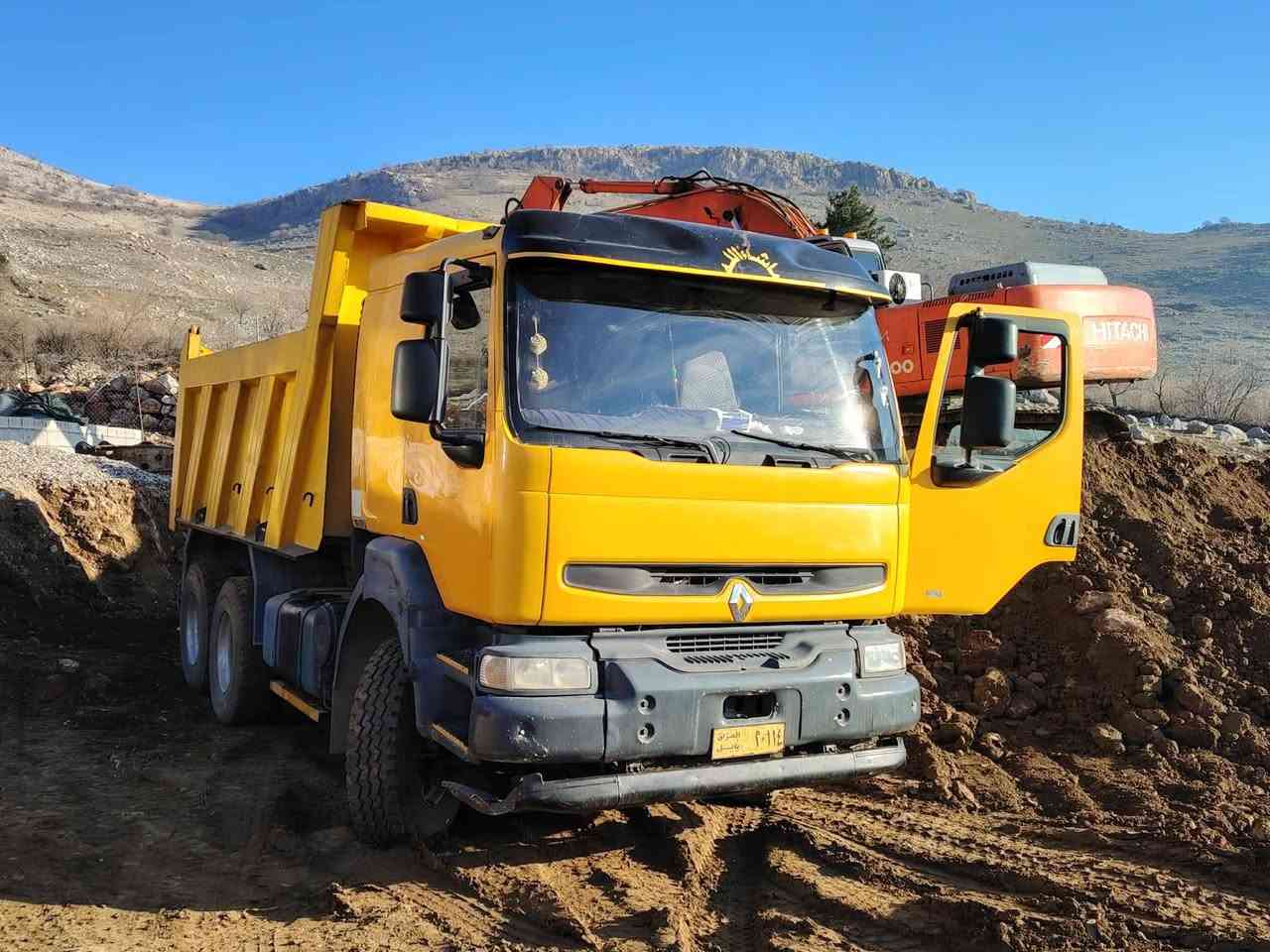 رینۆ / بۆفرۆشتن 
ئاڕمی پلاستکی سلیمانی 
مۆدێل 1999
حجمی 385
مجموحی گەورە 
گێر گەورە 
هەمووگیانی بەشەرت ژ.م 
***********
وتساپ . ڤایبەر
