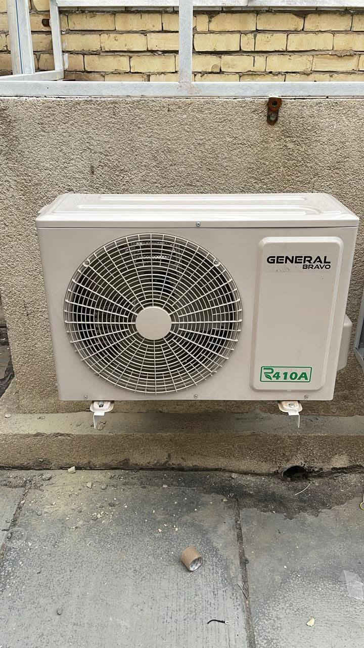 أفضل الأسعار  تبرید ممتاز (۷ وكفالة مضمونة
سبلت جنرال  1طن - 400 ألف
1.5 طن - 550 ألف 
2 طن -635 ألف
للأستفسار ***********
توصيل لباب البيت
