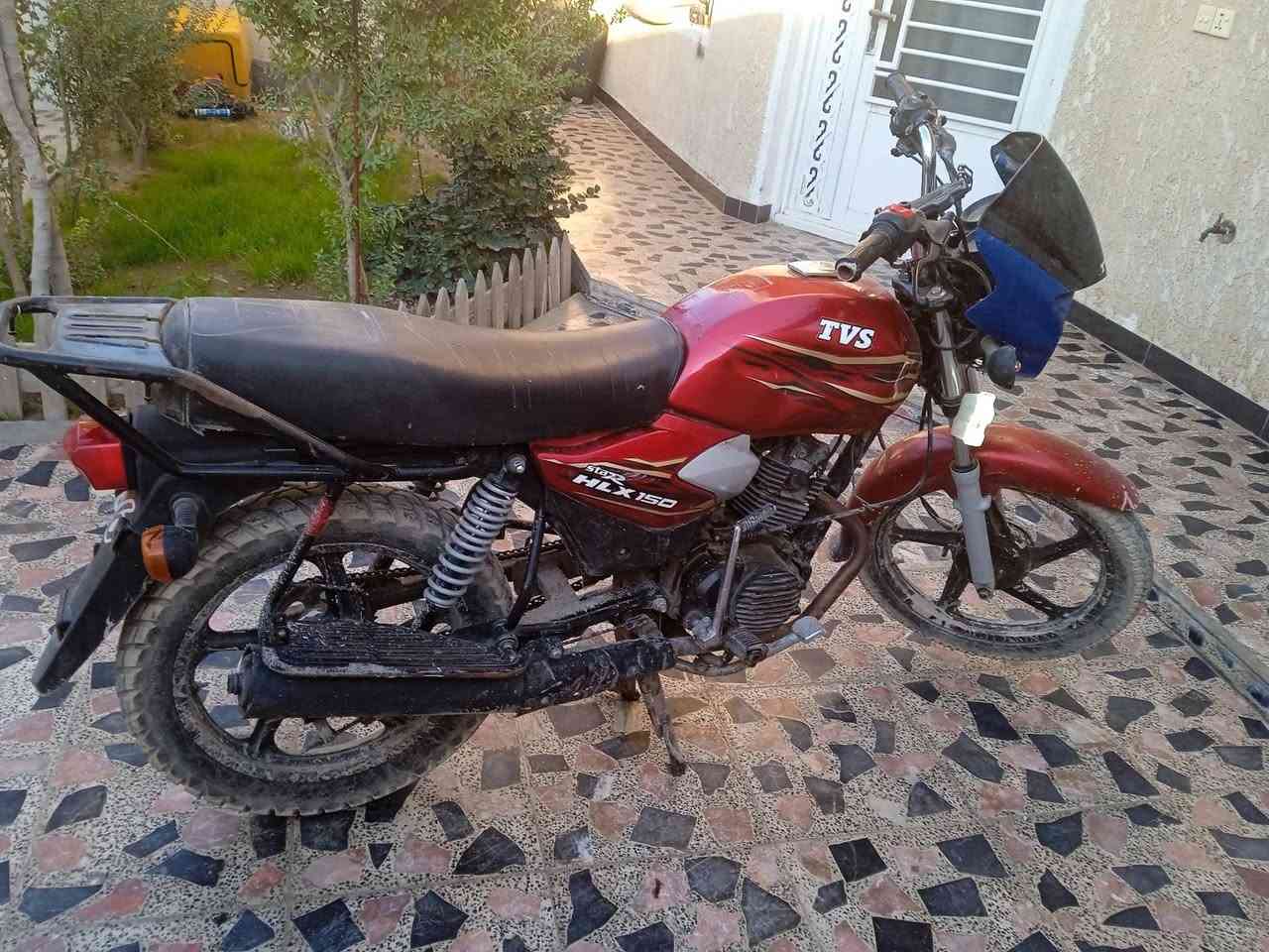 سلام عليكم تي في اس موديل 22بدون اوراق  5كير مكينه كير كهربائيات سلف هندر  كلها شغاله تاير خلفي عالي شادلها كلوبات جانبيه كلش قويات بريك امامي خلفي جددت رايدها 775 وبيها مجال قليل مكاني بغداد ***********
