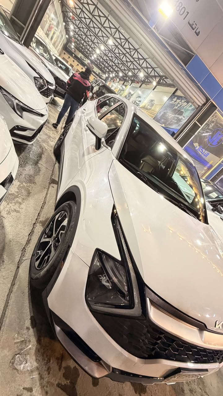 السلام عليكم
سبورت 2023 للبيع
كامرتين
شاشة متصلة المرغوبة
رادار
تحديد مسار
نقطة عمياء
مثبت سرعة
كشنات جلد تدفأة
السيارة ماشية 67 الف كيلو
سعر السيارة 18800$ وبيها مجال حك الجية
الي تفيدة السيارة يتصل بية
***********
