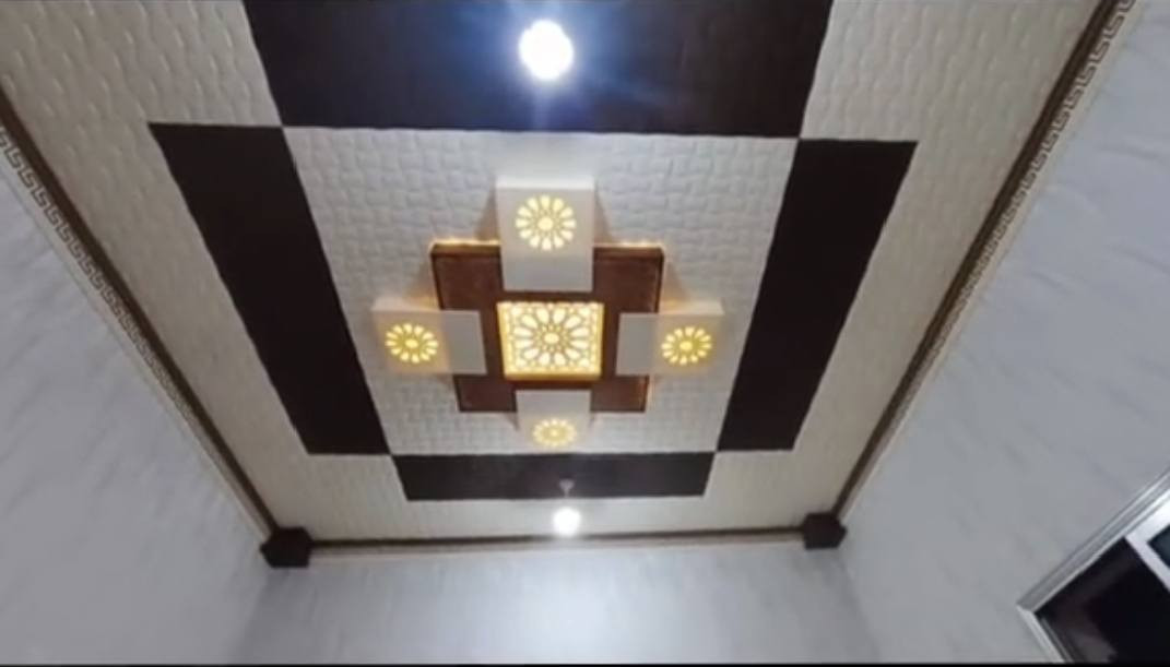 السلام عليكم 
عمل سقف فلين بكافة أنواعها وديكوراتها 
صبغ المنازل داخل وخارج تغليف الجدار بكافة انواعه 
عمل ديكورات غرف النوم وصالات بكافت النواع والاصباغ حسب الطلب تصليح الجدار قبل العمل اذا كان قديم او يحتاج ترميم 
يوجد اتفاق كرسته وعمل او فقط عمل 
الاتصال او المراسله 
***********
***********
