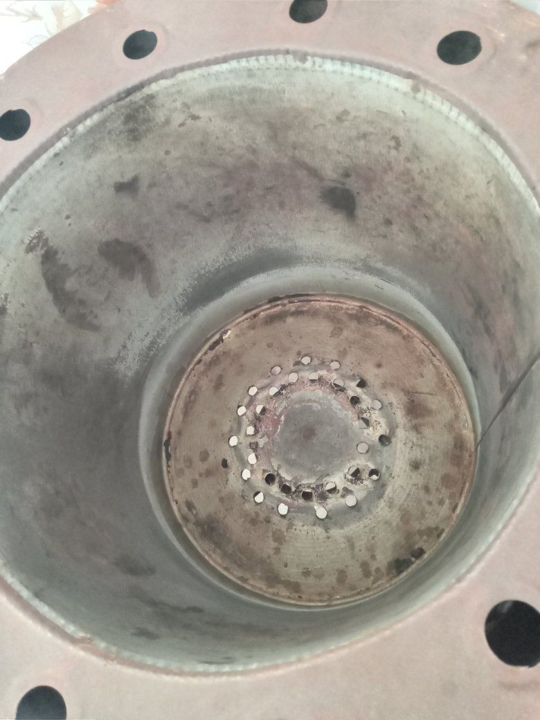 تنور غازي سعره ٤٠ 
البلازما حجم ٤٢ سعرها ١٥٠ وبيها نت
***********
