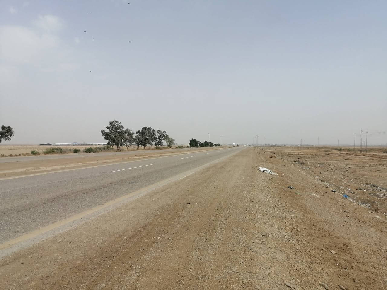 السلام عليكم.. 2 دونمين طريق بغداد الدوانم جاهزة ماي اسالة  وكهرباء وشوارع يصرن ركنين
السلام عليكم.. 2 دونمين طريق بغداد الدوانم جاهزة ماي اسالة  وكهرباء وشوارع يصرن ركنين علة شارعين  عام وشارع فرع  النزال 130 والعرض 39  قرب مشروع مرور ميسان جهة الدواجن تبعد عن جامعه ميسان الجديدة 90متر وعن الشارع العام 75متر كلل الخدمات جاهزة السعر 75 وبيهن مجال رقم الهاتف ***********
