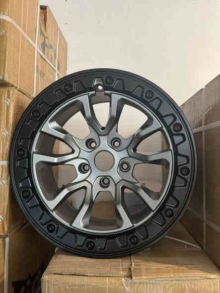 من رخصه الادمن المحترم
متوفر رنكات للجيب رانجلر شي مختلف
***********
