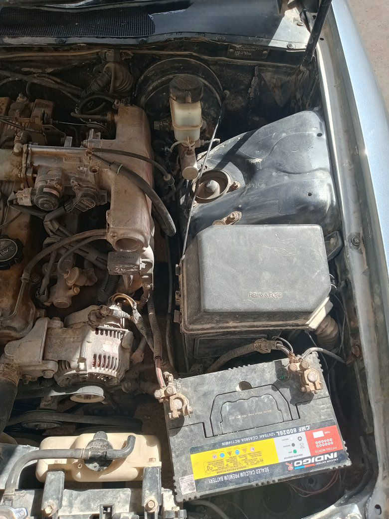 السلام عليكم سياره شيزر موديل 92 مقفوله من نقل جثه او قصه او عيب شرعي او ضربه قويه مصبوغه جماليه رقم بغداد مشروع وطني راعيها يريد مداور مكانها كربلاء السعر 57 وبيها مجال ماكينه وقير مكفولات لا تنقيص ولا تبخير ***********
