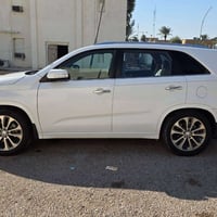 سورنتو • ٢٠١٥ • فول مواصفات